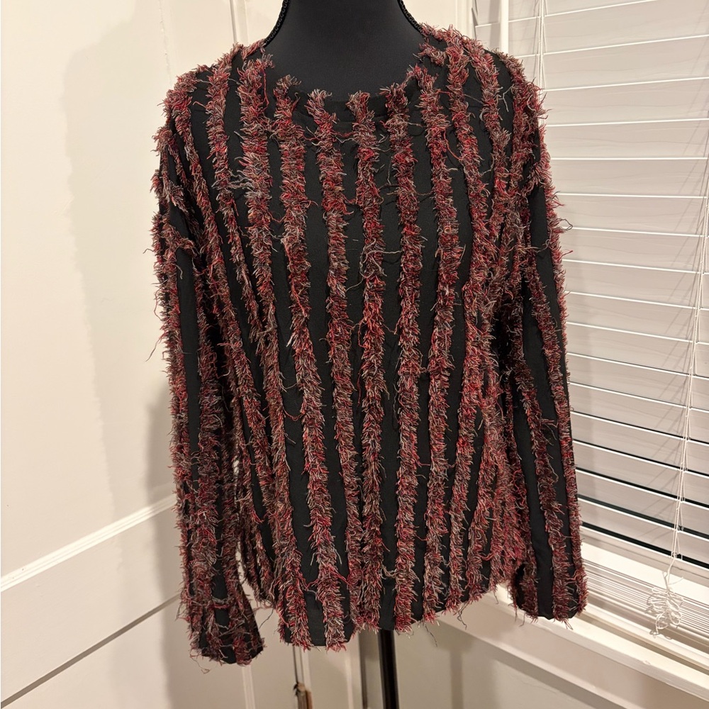 Zara Black and Red Textured Women's Sweater